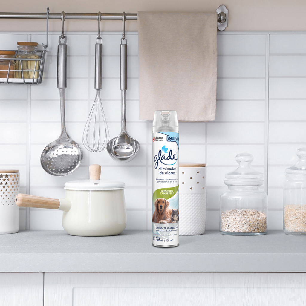 Glade Aromatizante Eliminador de olores aerosol frescura campestre, 400 ml